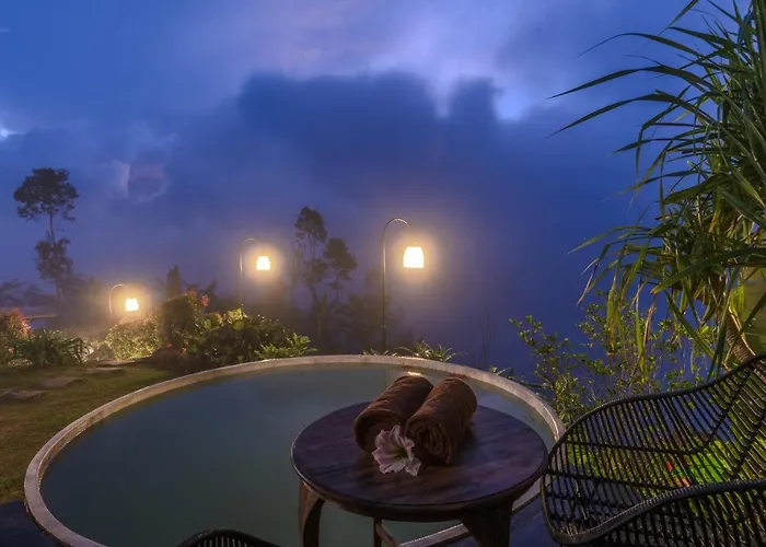 Kayukopi Villa *